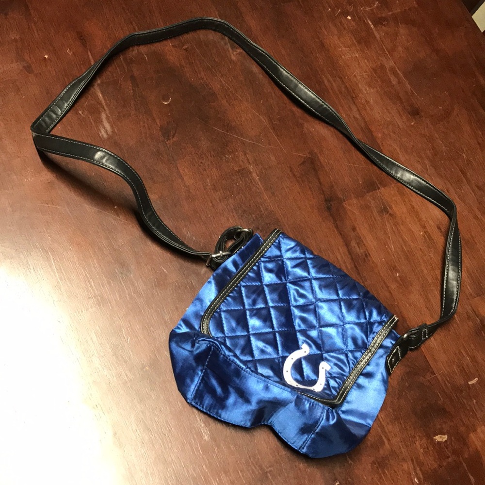 Colts crossbody